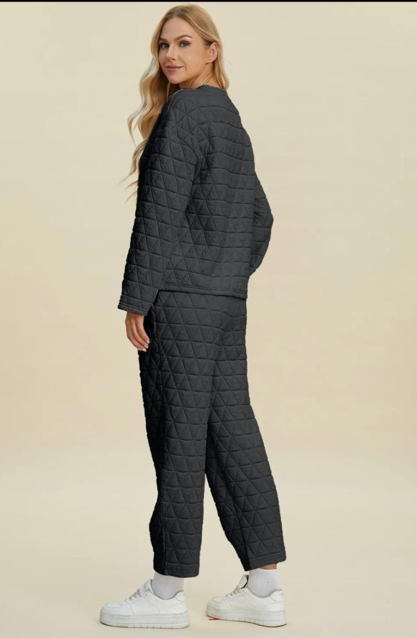 Ensemble complet taille plus avec tissu texturé - Haut à manches longues et pantalon